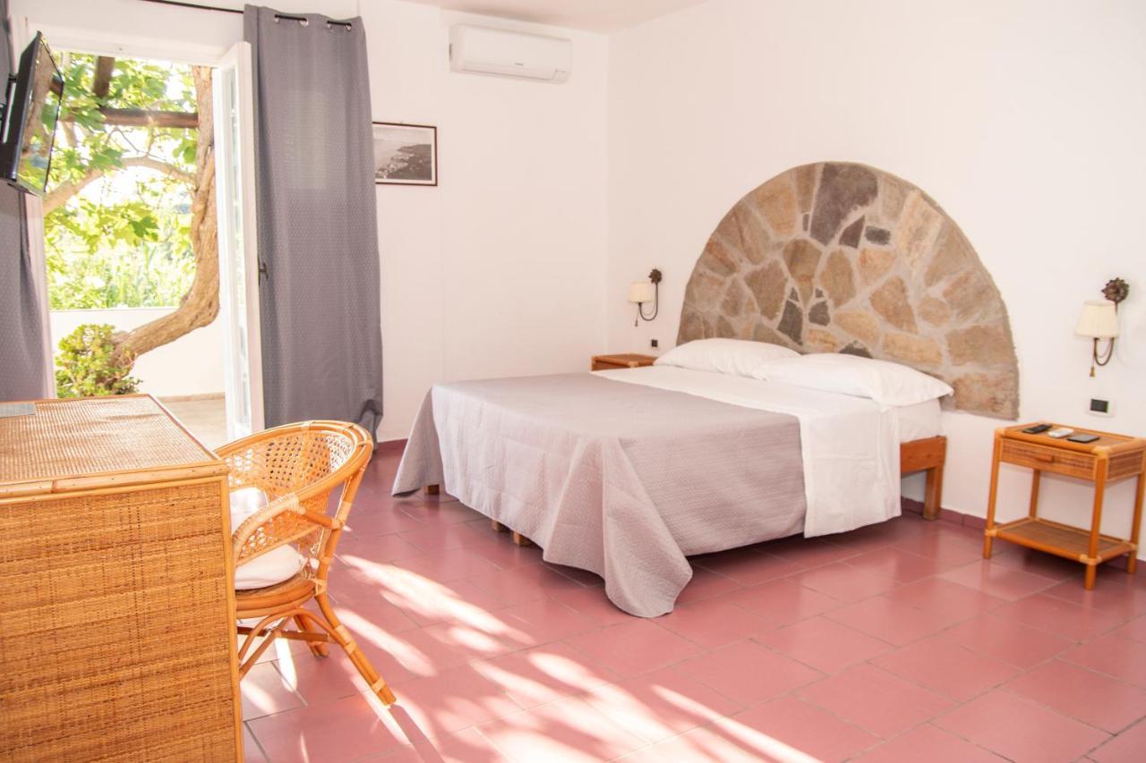 Hotel Punto Azzurro Форио Экстерьер фото